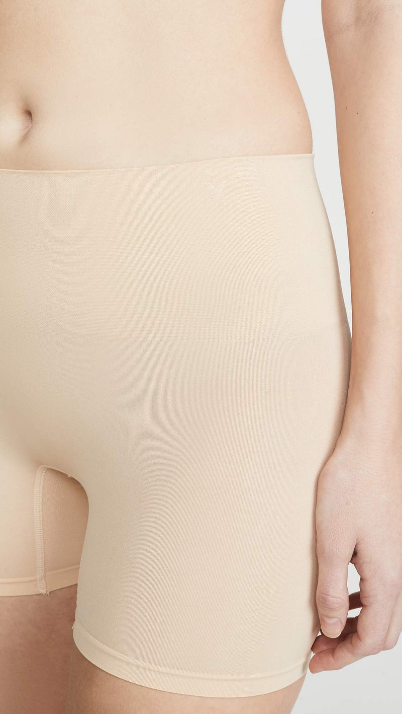 Yummie Women's Ultralight Seamless Shapewear Short, Frappe, 1X/2X - Image 4